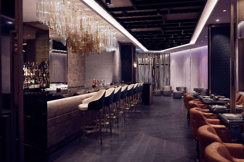 Hilton Belgrade - Bar