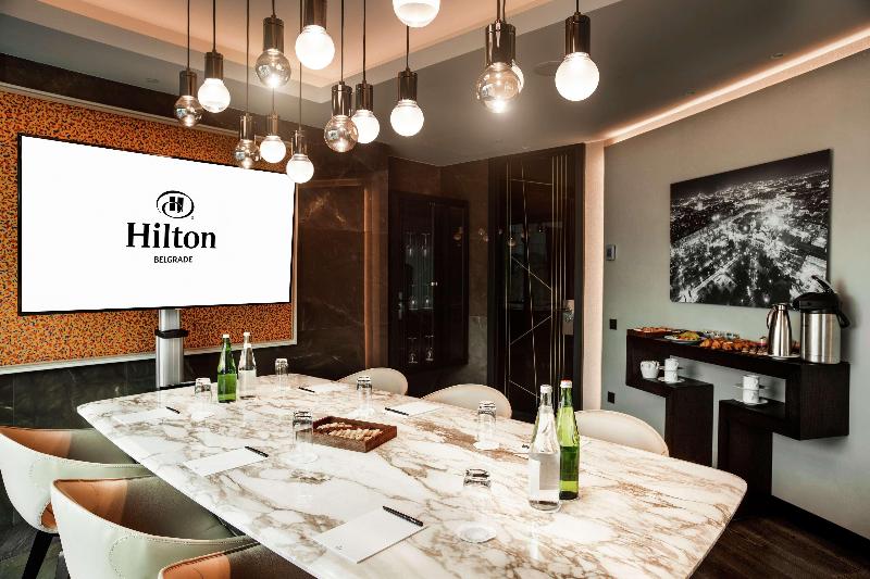 Hilton Belgrade - Oda