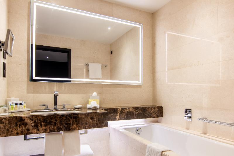 Hilton Belgrade - Oda