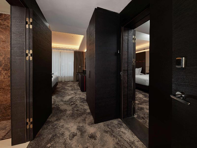 Hilton Belgrade - Oda