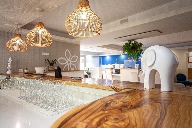Sentido Michelizia Tropea - Lobi