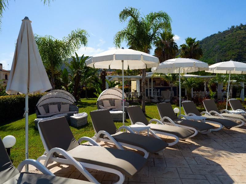Sentido Michelizia Tropea - Havuz
