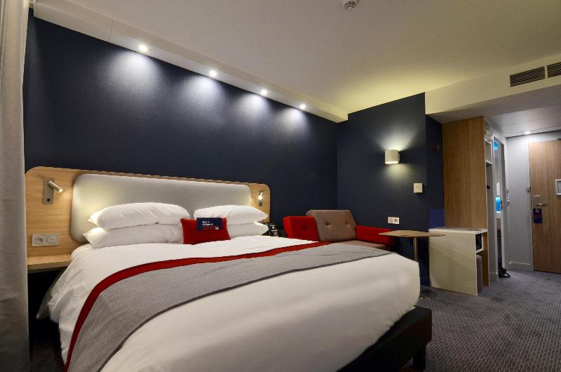 Holiday Inn Express Paris - CDG Airport - Oda