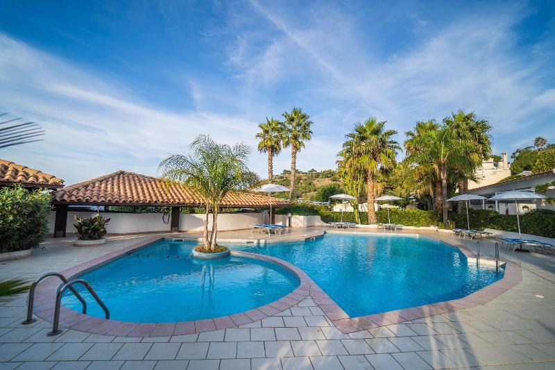 Villaggio Baia D'Ercole - Havuz