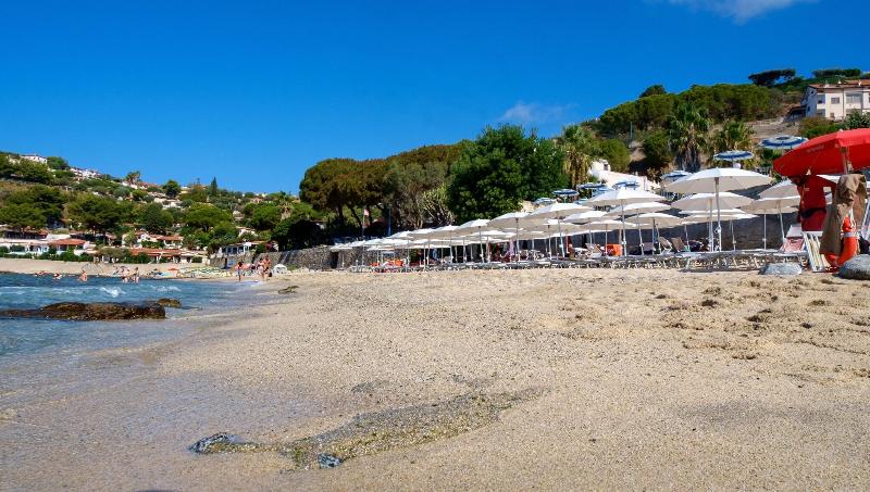Villaggio Baia D'Ercole - Plaj