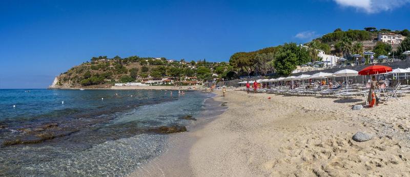 Villaggio Baia D'Ercole - Plaj