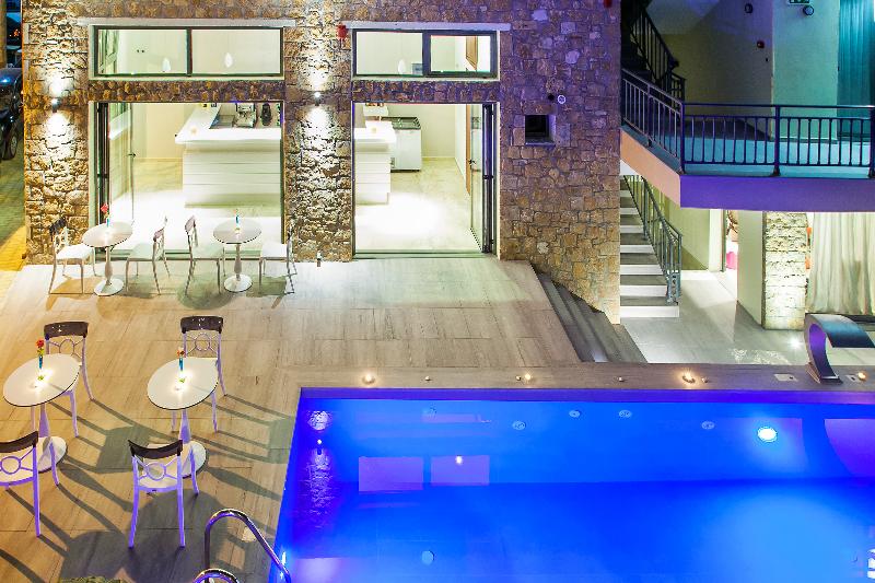 Core Hotel - Genel