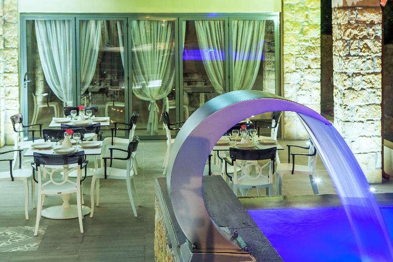 Core Hotel - Genel
