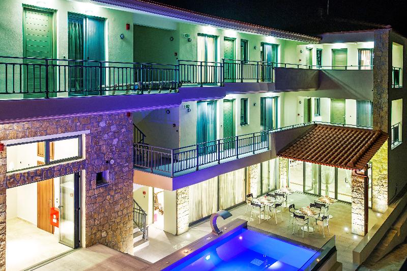 Core Hotel - Genel
