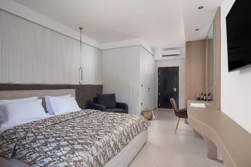 Core Hotel - Oda