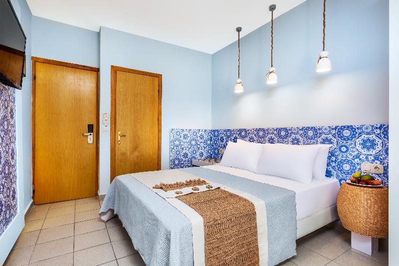 Core Hotel - Oda