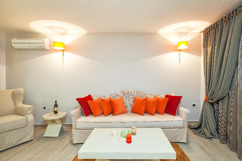 Core Hotel - Oda