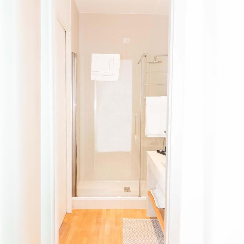 200 Rooms & Terrace - Oda