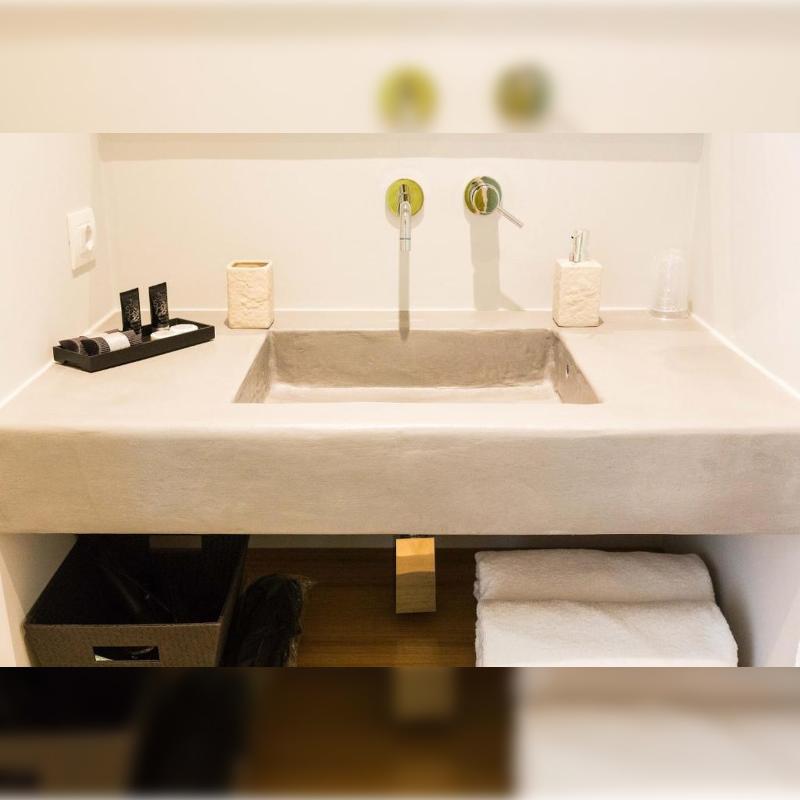 200 Rooms & Terrace - Oda
