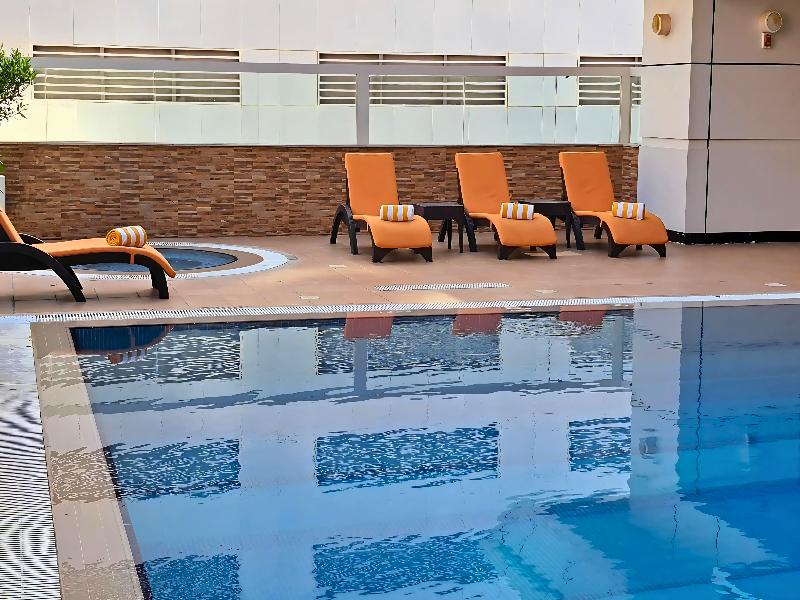 Barceló Residences Dubai Marina - Havuz
