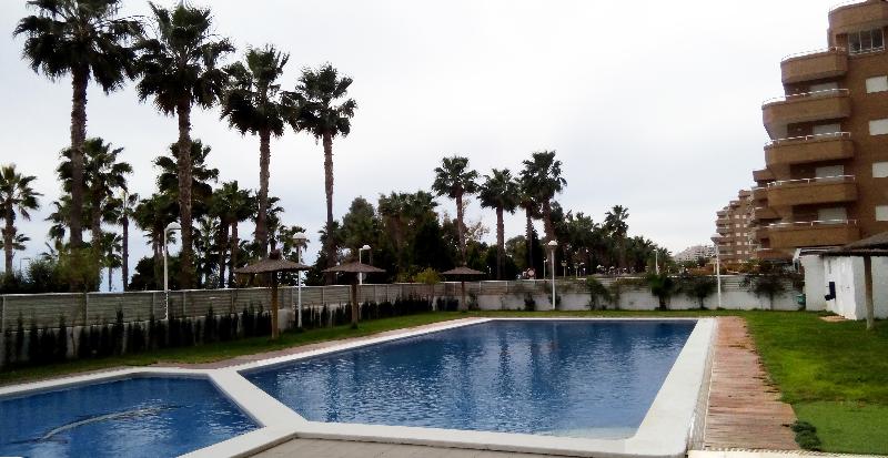 Apartamentos Mondrian Marina Dor 3000 - Havuz