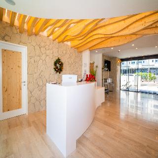 HL Miraflor Suites fotoÄŸrafÄ±