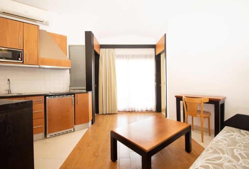 HL Miraflor Suites - Oda