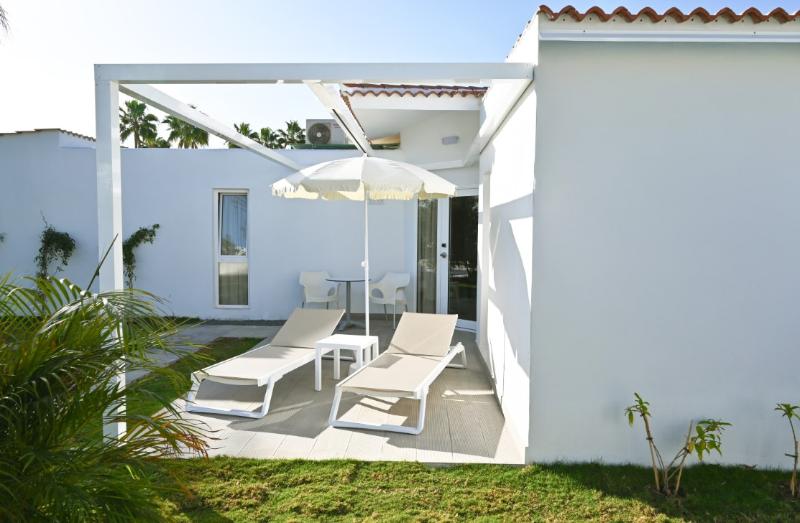 HL Miraflor Suites - Oda