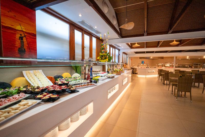 HL Miraflor Suites - Restoran