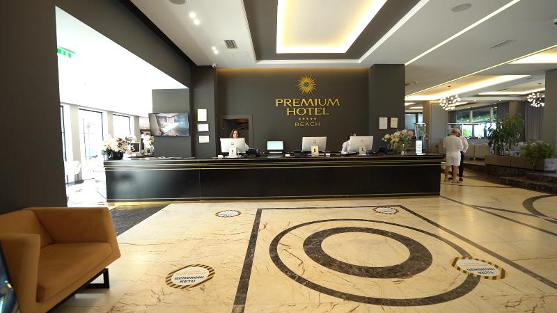 Premium Beach Hotel - Lobi