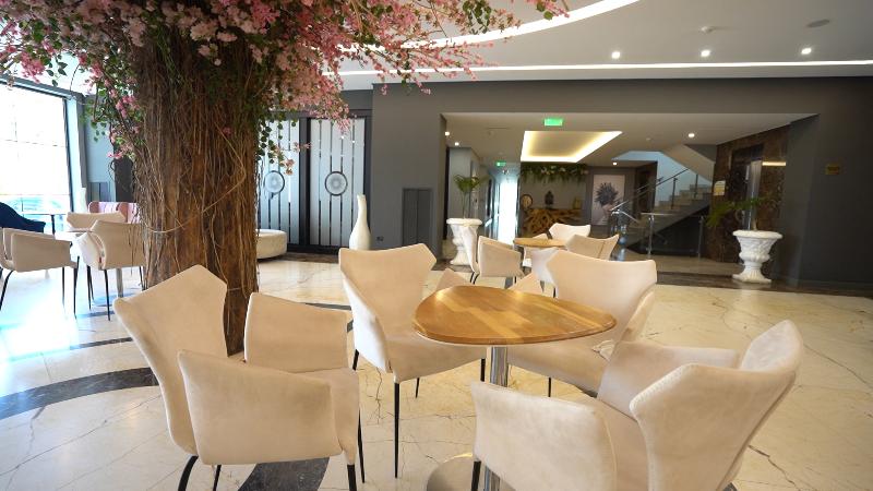 Premium Beach Hotel - Lobi