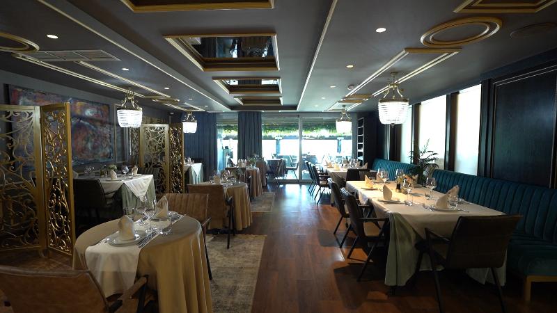 Premium Beach Hotel - Restoran
