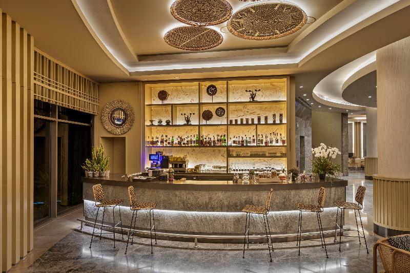 Titanic Luxury Collection Bodrum - Bar