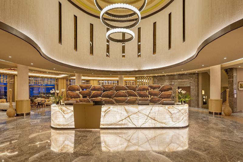 Titanic Luxury Collection Bodrum - Lobi