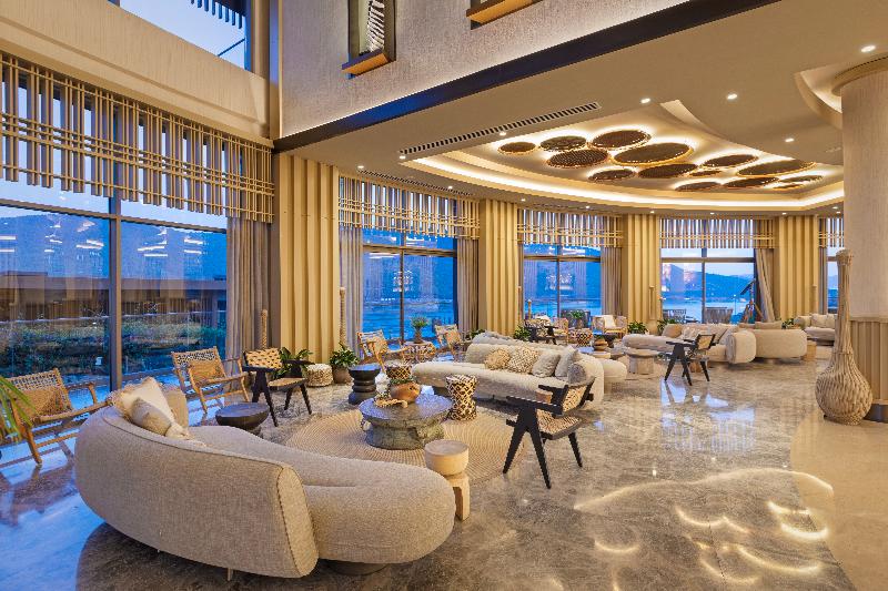 Titanic Luxury Collection Bodrum - Lobi