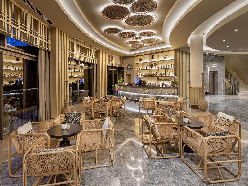 Titanic Luxury Collection Bodrum - Lobi