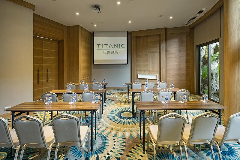 Titanic Luxury Collection Bodrum - Toplantı
