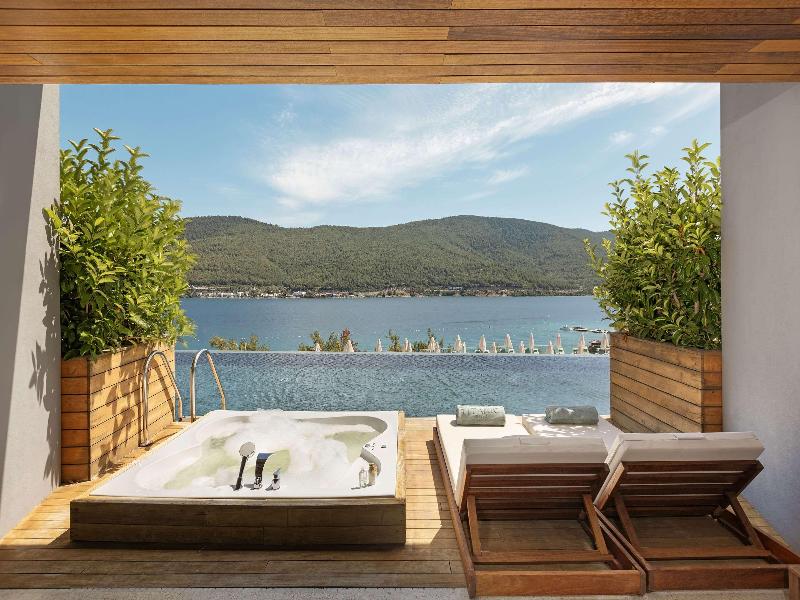 Titanic Luxury Collection Bodrum - Oda
