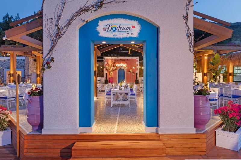 Titanic Luxury Collection Bodrum - Restoran