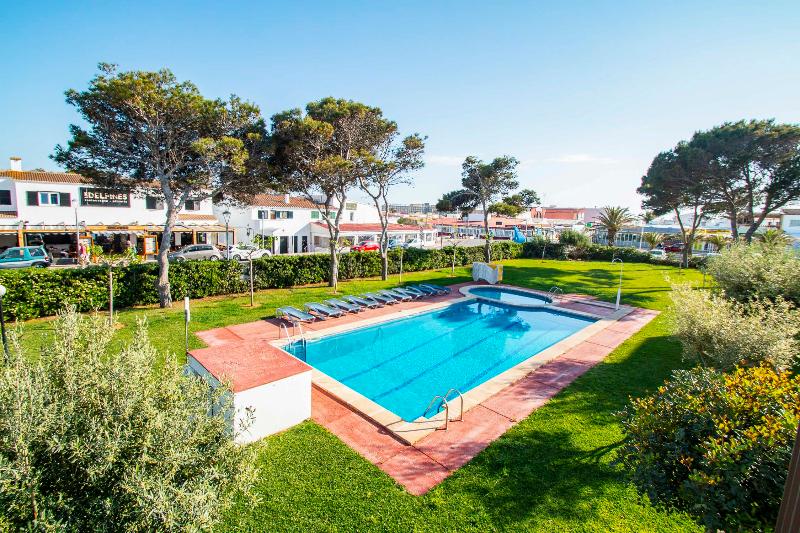 Apartamentos Sol y Mar - Genel