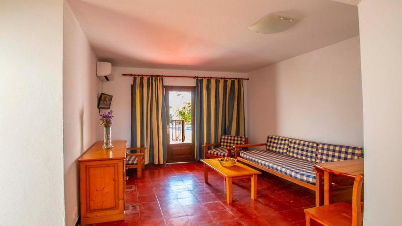 Apartamentos Sol y Mar - Oda