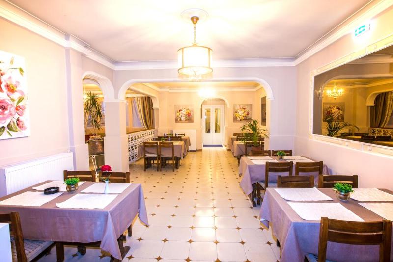 Sirena Beach Hotel - Restoran