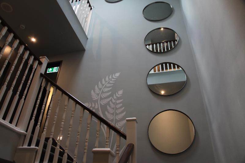 K Hotel - Kensington - Genel