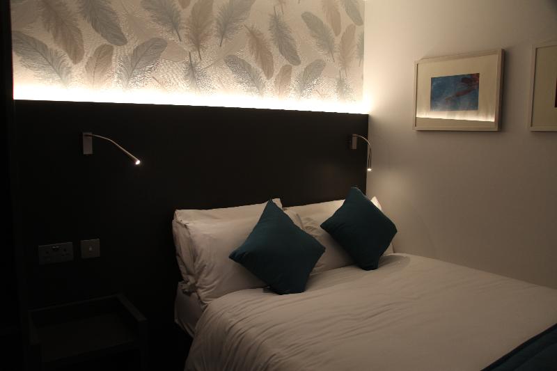 K Hotel - Kensington - Oda