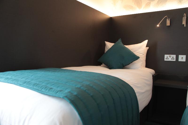 K Hotel - Kensington - Oda