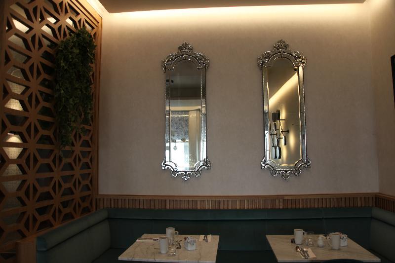 K Hotel - Kensington - Restoran