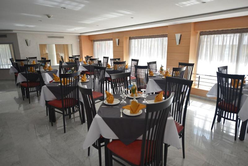 Hotel Annakhil - Restoran