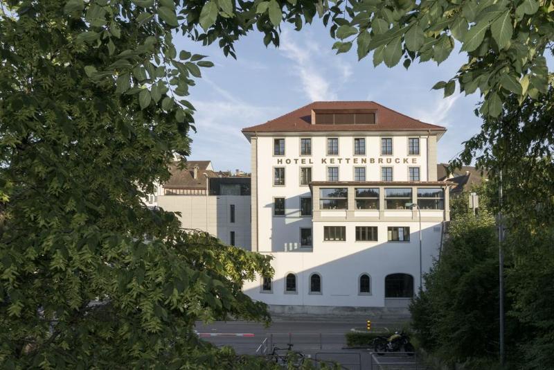 Hotel Kettenbrücke - Genel