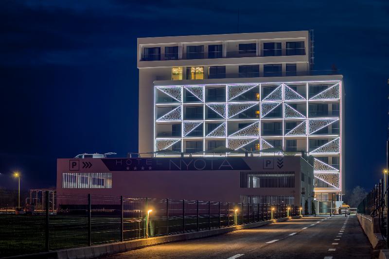 Nyota Hotel & Conference Center - Genel