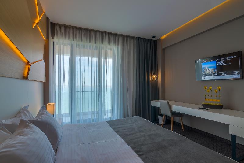 Nyota Hotel & Conference Center - Oda