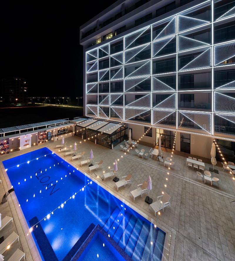 Nyota Hotel & Conference Center - Havuz