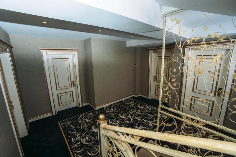 Gold Tbilisi Hotel - Lobi