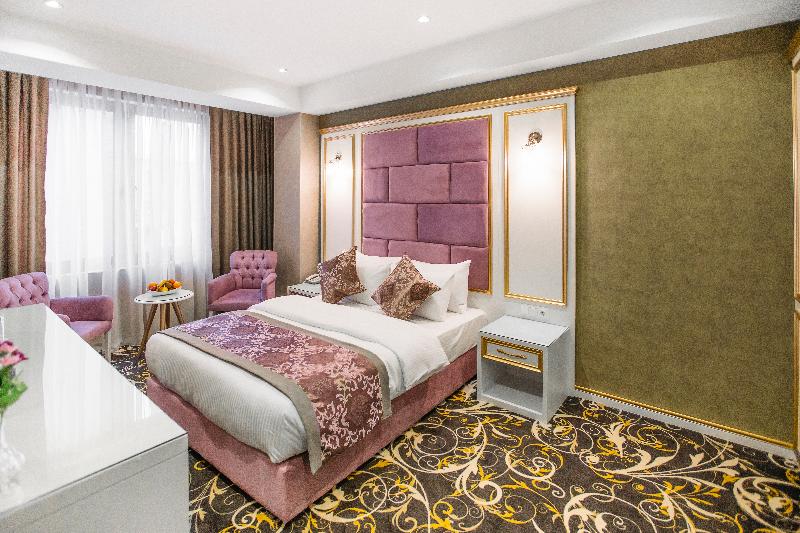 Gold Tbilisi Hotel - Oda