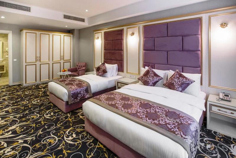 Gold Tbilisi Hotel - Oda