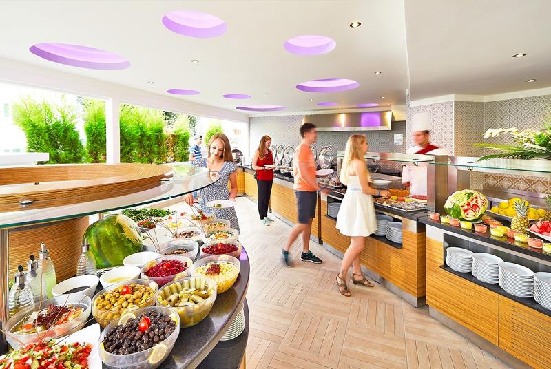 Ideal Piccolo Hotel - Restoran